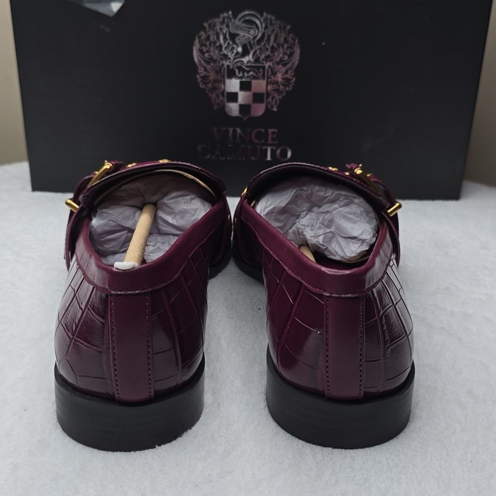 NIB Vince Camuto Calyra Slip-On Loafer Color Wineberry - Picture 4 of 9
